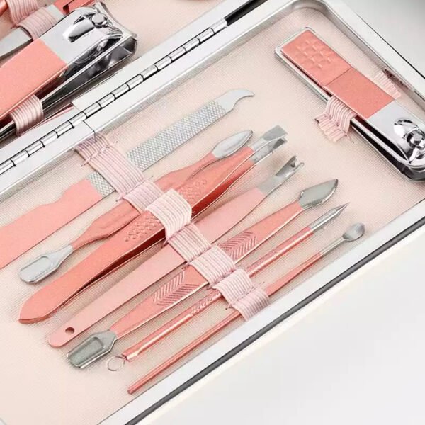 Set 18 Piezas En Acero Inoxidable Manicura Pedicura